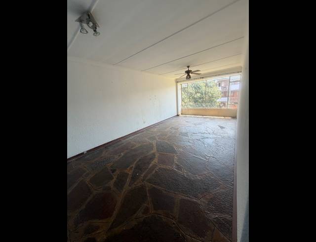 2 bed property to rent in HAMBERG